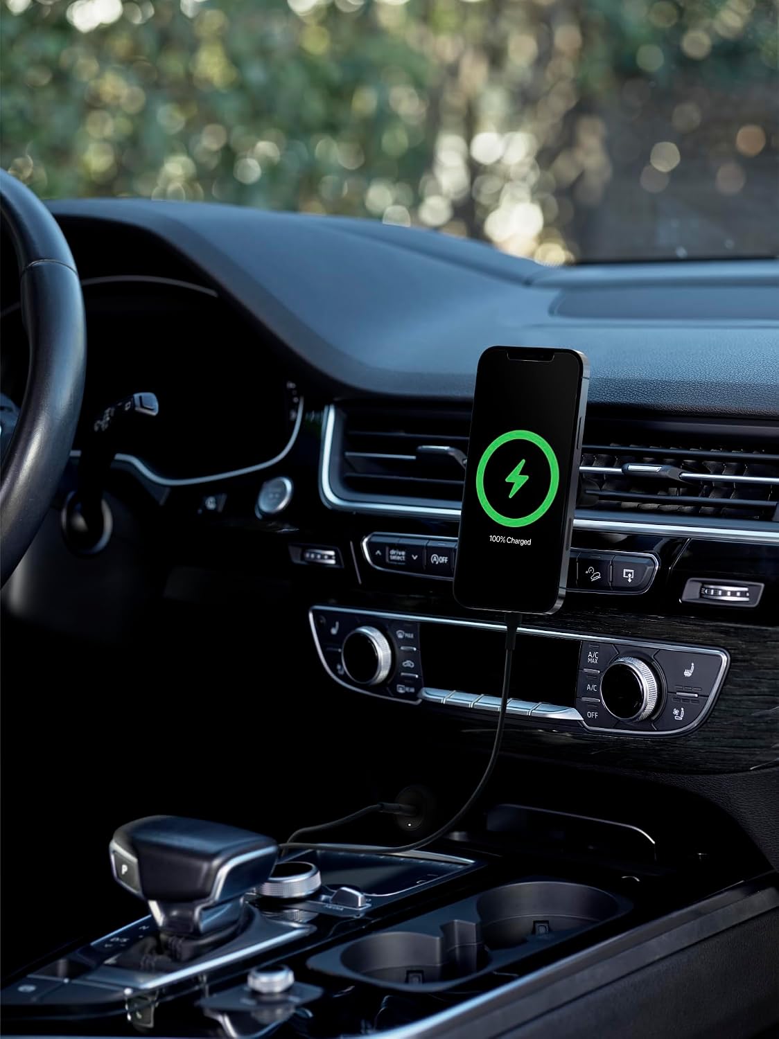 Belkin BoostCharge Wireless Charger, Magnetic Car Charger, Phone Mount Holder Compatible with MagSafe Enabled iPhone 15, 14, 13, 12, Mini, Plus, Pro, Pro Max and More (Cable and Charger Included) - الصورة 6