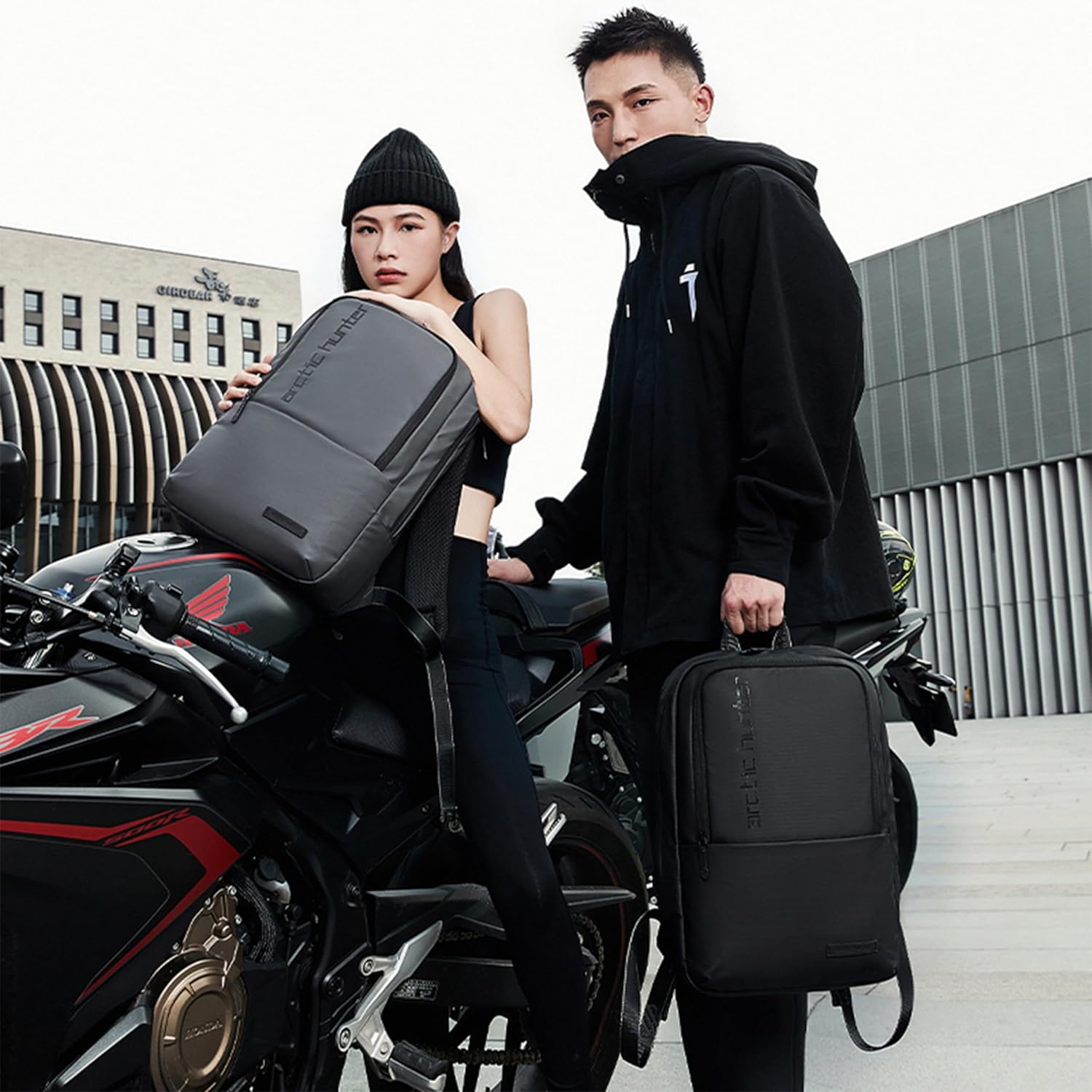 Arctic Hunter Water Repellent Laptop Backpack 15.6 Inch Polyester Travel Shoulder bag for Men and Women, B00529 - الصورة 2